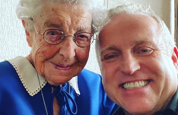 Gordon start met opnames tweede seizoen 100 jaar jong